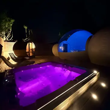 Nuit en Bulle avec Spa et Sauna près de Chantilly en région Picardie Nuit en Bulle avec Spa et Sauna près de Chantilly en région Picardie