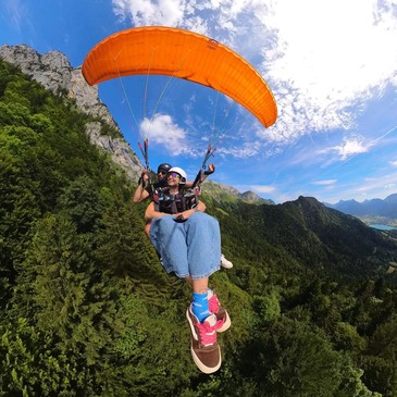 Baptême en Parapente au Col de la Forclaz - Le Lac d&#39;Annecy en région Rhône-Alpes