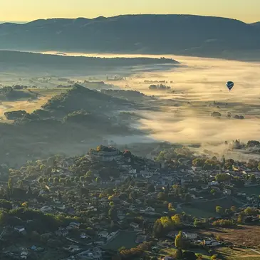 Baptême de l'air montgolfière proche Lourmarin Baptême de l'air montgolfière proche Lourmarin