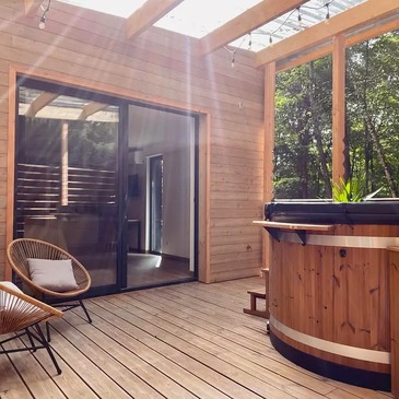 Nuit en Lodge avec Bain Nordique à Épinal