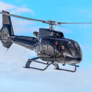 Baptême de l'air hélicoptère proche Aéroport de Pau-Pyrénées