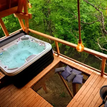 Cabane de Luxe sur Pilotis avec Spa privatif près de Montauban Cabane de Luxe sur Pilotis avec Spa privatif près de Montauban