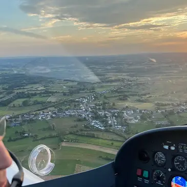 Baptême en ULM et Autogire proche Aérodrome de Saint-Hubert, à 30min de Bastogne