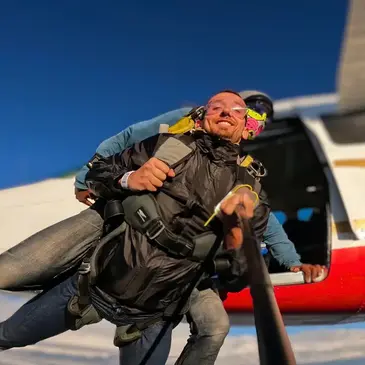 Saut en parachute en région Centre Saut en parachute en région Centre