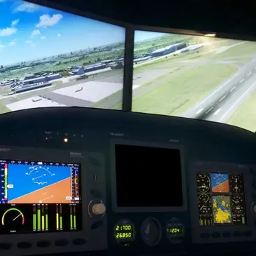 Aérodrome de Saint-Hubert, à 30min de Bastogne, Luxembourg (WLX) - Simulateur de Vol