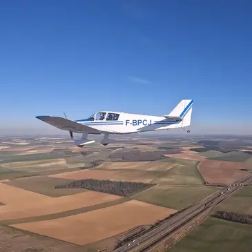 Stage initiation avion proche Gisy-les-Nobles, à 40 min de Fontainebleau