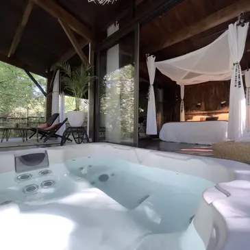 Origne, à 1h du Bassin d'Arcachon, Gironde (33) - Weekend et Hébergement Insolite Origne, à 1h du Bassin d'Arcachon, Gironde (33) - Weekend et Hébergement Insolite