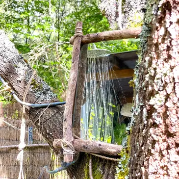 Lodge avec Spa à Origne près du Bassin d'Arcachon en région Aquitaine Lodge avec Spa à Origne près du Bassin d'Arcachon en région Aquitaine