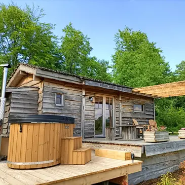 Nuit en Cabane avec Bain Nordique près de Sarrebourg