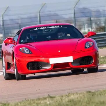 Stage Enfant en Ferrari F430 au Circuit de Lohéac