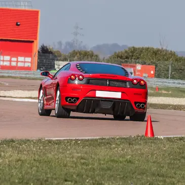 Stage de Pilotage pour Enfant proche Circuit de Lohéac