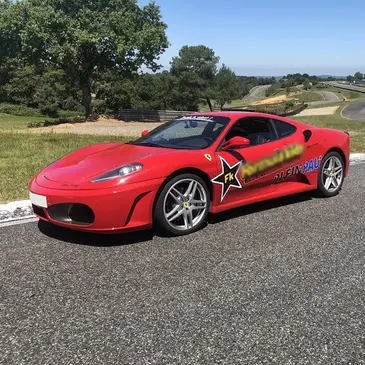 Stage Enfant en Ferrari F430 au Circuit de Lohéac en région Bretagne
