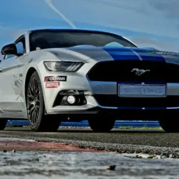 Stage de Pilotage pour Enfant en région Bretagne Stage de Pilotage pour Enfant en région Bretagne