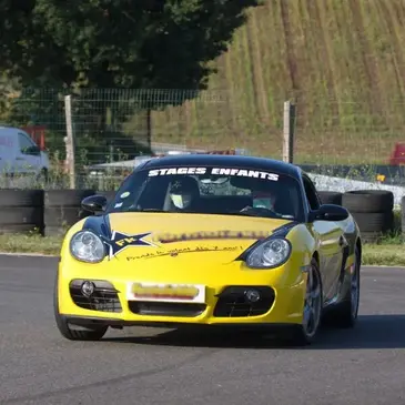 Stage de Pilotage Enfant au Circuit de Lohéac Stage de Pilotage Enfant au Circuit de Lohéac
