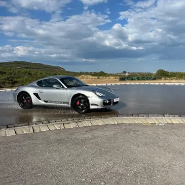 Stage de Pilotage Drift en Porsche Cayman S - Circuit de Mireval en région Languedoc-Roussillon