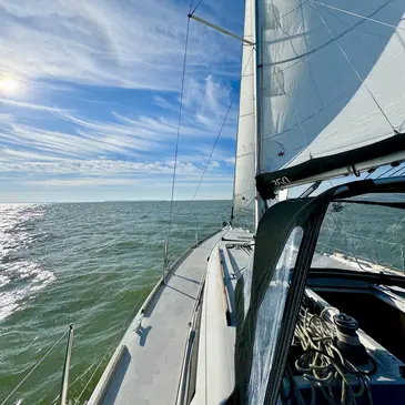 Initiation à la Voile à la Rochelle Initiation à la Voile à la Rochelle