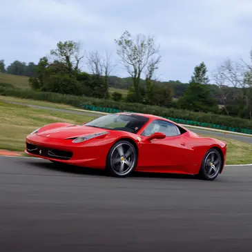 Stage de pilotage Ferrari en région Picardie