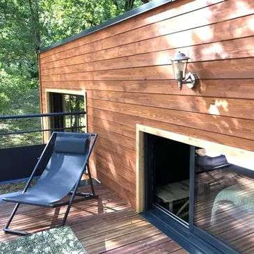 Cabane Familiale avec Spa à Jayac au Coeur du Périgord Noir en région Aquitaine