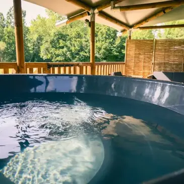 Lodge avec Bain Nordique à Moncontour près de Poitiers en région Poitou-Charentes