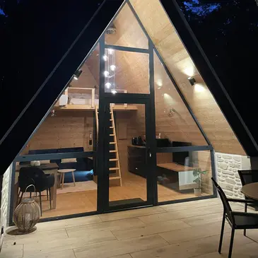 Nuit en Lodge avec Spa à Bathernay près de Valence