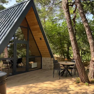 Weekend et Hébergement Insolite en région Rhône-Alpes Weekend et Hébergement Insolite en région Rhône-Alpes