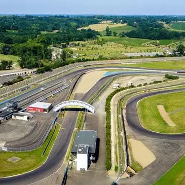 Circuit de Nogaro, Gers (32) - Stage de Pilotage Berline Sportive