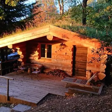 Cabane avec Spa près d'Annecy en région Rhône-Alpes Cabane avec Spa près d'Annecy en région Rhône-Alpes