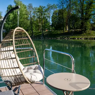 Nuit Insolite en House Boat près de Meaux Nuit Insolite en House Boat près de Meaux