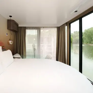 Nuit Insolite en House Boat à Poissy