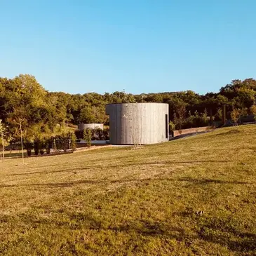 Nuit en Lumipod avec Spa à Amou près de Dax en région Aquitaine