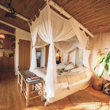 Cabane dans les Arbres avec Spa et Sauna près de Montauban Cabane dans les Arbres avec Spa et Sauna près de Montauban