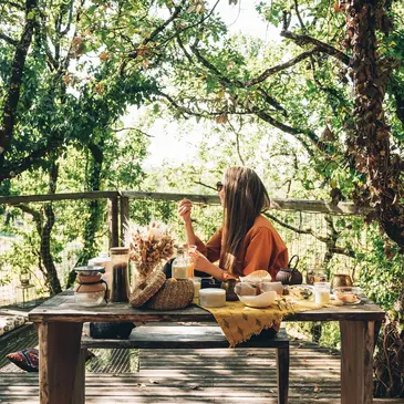 Cabane dans les Arbres avec Spa et Sauna près de Montauban en région Midi-Pyrénées