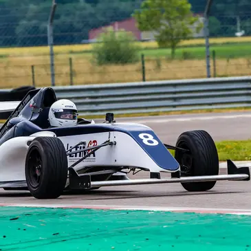 Stage en Formule 4 - Circuit de Pont l&#39;Évêque en région Normandie
