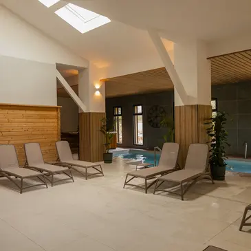 Spa, Massage et Soin du corps en région PACA et Corse Spa, Massage et Soin du corps en région PACA et Corse