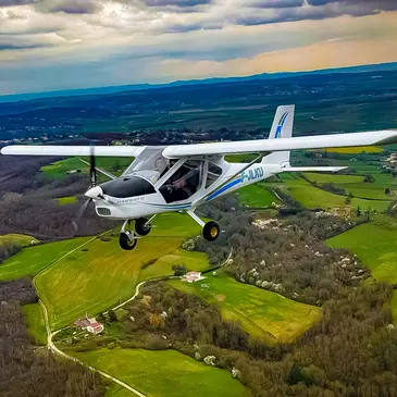 Baptême en ULM Multiaxe à Vienne Baptême en ULM Multiaxe à Vienne