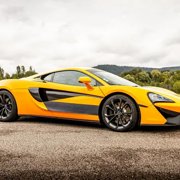 Stage de Pilotage Berline Sportive proche Circuit de Mettet