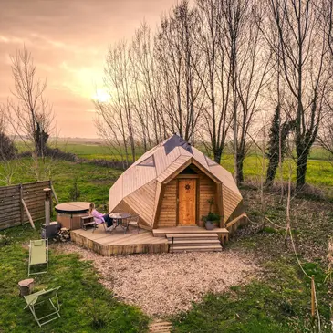 Nuit en Dôme avec Bain Nordique à Zutkerque - Les Marais d'Opale Nuit en Dôme avec Bain Nordique à Zutkerque - Les Marais d'Opale