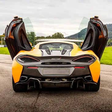 Circuit de Dijon-Prenois, Côte d'or (21) - Stage de Pilotage Berline Sportive Circuit de Dijon-Prenois, Côte d'or (21) - Stage de Pilotage Berline Sportive