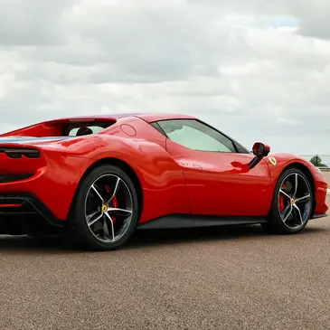 Stage en Ferrari 296 GTB - Circuit de Pont l&#39;Evêque