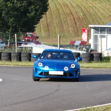 Stage de Pilotage pour Enfant proche Circuit du Luc