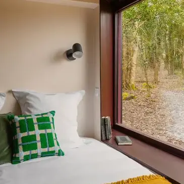 Weekend et Hébergement Insolite proche La Ville-aux-Clercs, à 20 min de Vendôme