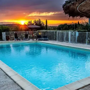 Collias, à 10 mn du Pont du Gard, Gard (30) - Week end Gastronomique Collias, à 10 mn du Pont du Gard, Gard (30) - Week end Gastronomique