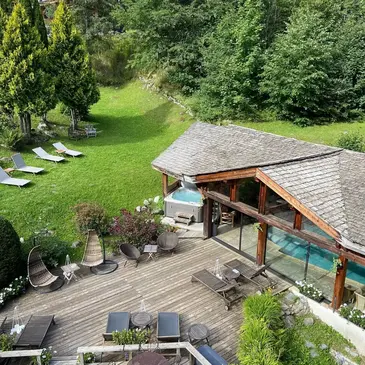 Spa, Massage et Soin du corps en région Rhône-Alpes Spa, Massage et Soin du corps en région Rhône-Alpes