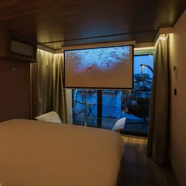 Nuit Insolite en House Boat à Verneuil-sur-Seine en région Ile-de-France