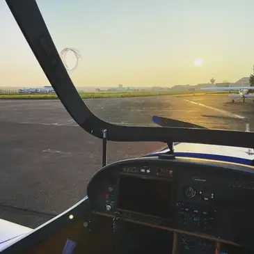 Baptême en Avion Léger à Toussus-le-Noble en région Ile-de-France