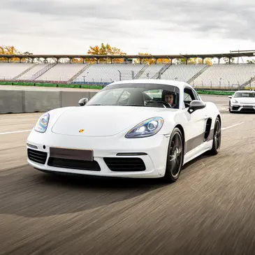 Baptême en Voiture de Sport en région Bourgogne Baptême en Voiture de Sport en région Bourgogne