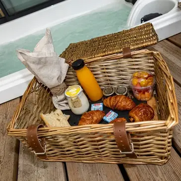 Offrir Weekend et Hébergement Insolite en Auvergne