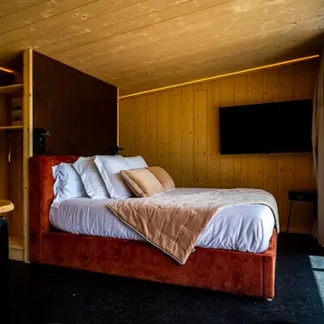 Weekend et Hébergement Insolite en région Auvergne