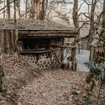 Weekend et Hébergement Insolite, département Corrèze Weekend et Hébergement Insolite, département Corrèze