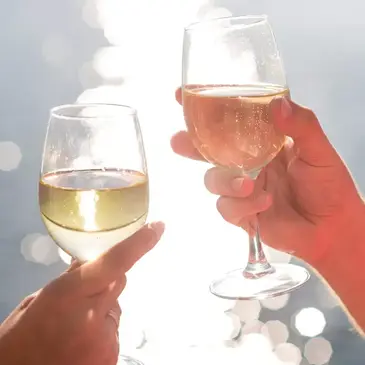 Balade en bateau en région PACA et Corse